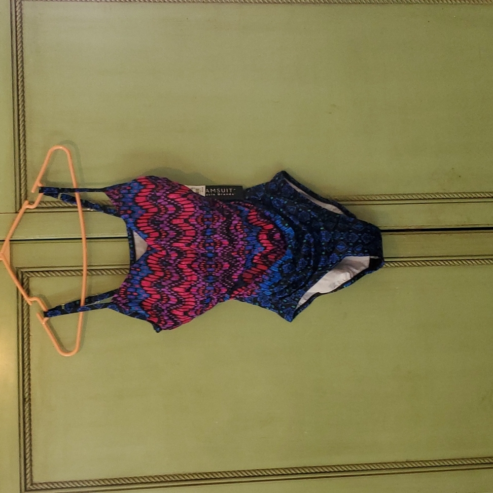 DREAMSUIT BY Miracle Brands